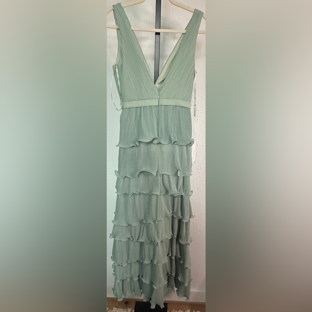 Mac Duggal | Sleeveless Ruffle Tiered V Neck Gown - Picture 4 of 5